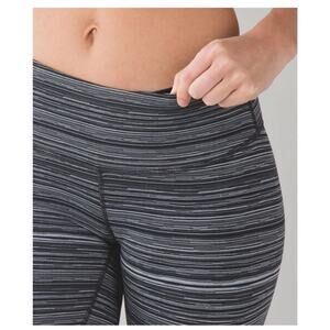 LULULEMON Align High Rise 21” Crop Space-dye Leggings Nulu Buttery Soft Size 8